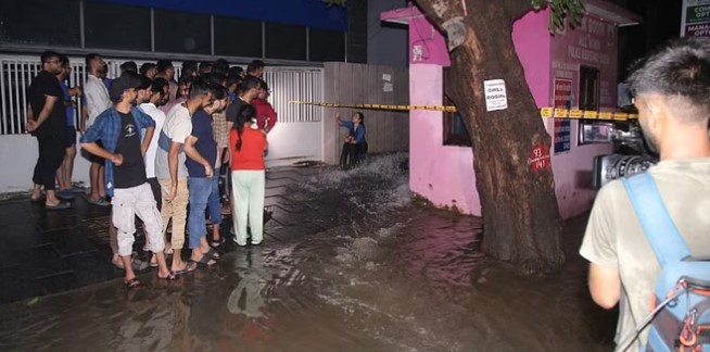 लाइब्रेरी में पानी भरने से तीन छात्रों की मौत, सिविल सर्विस की कर रहे थे तैयारी