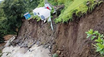 तुंगनाथ घाटी में मूसलाधार बारिश से हुआ भारी नुकसान, कई जगहों पर हुआ भू-धंसाव