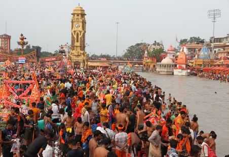 22 जुलाई से शुरु हुए कांवड़ मेले का हुआ समापन, अंतिम दिन दस लाख कावड़ियों ने भरा गंगाजल 