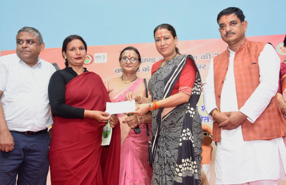उत्तराखंड के विकास का आधार है मातृशक्ति- रेखा आर्या